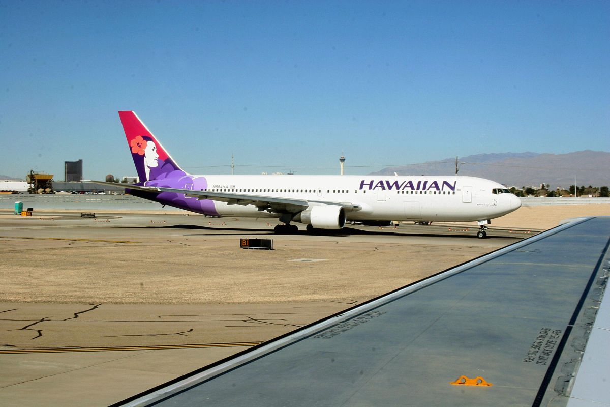 Asistente de vuelo de Hawaiian Airlines con sede en Los Ángeles murió