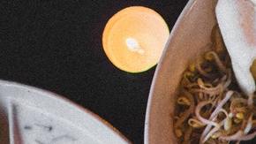 Consume al menos tres porciones a la semana de legumbres como lentejas, garbanzos, frijoles y guisantes.