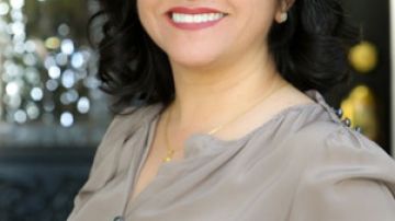 Lourdes M. Castro Ramírez, secretaria de la Agencia de Vivienda, Servicios del Consumidor y Negocios de California. (Cortesía/Business, Consumer Services and Housing Agency)