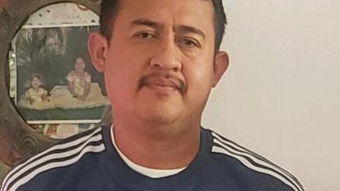 Los hermanos Luis (i) y Manuel Chavarria son choferes de camión. (Suministrada)