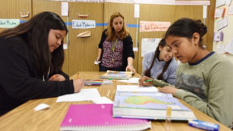 Estudiantes durante una clase.