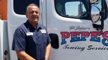 Manny Acosta, propietario de la compañía de grúas Pepe’s Towing. (Cortesía Manny Acosta)
