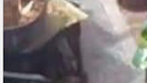 Momento en que el pequeño gato fue robado en South Gate.
