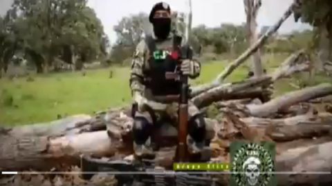 VIDEO: Grupo Élite del CJNG lanza amenazas con bazuca en mano en contra del Marro