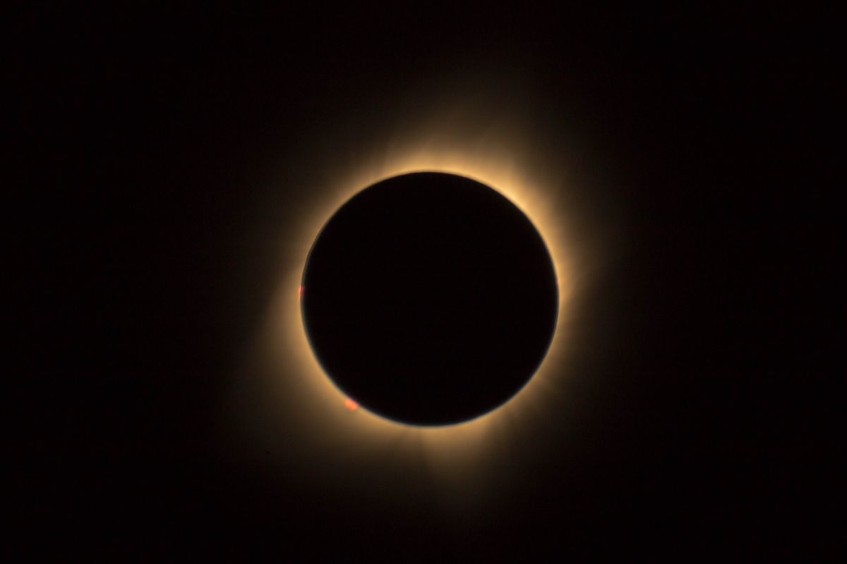 Eclipse total de sol.