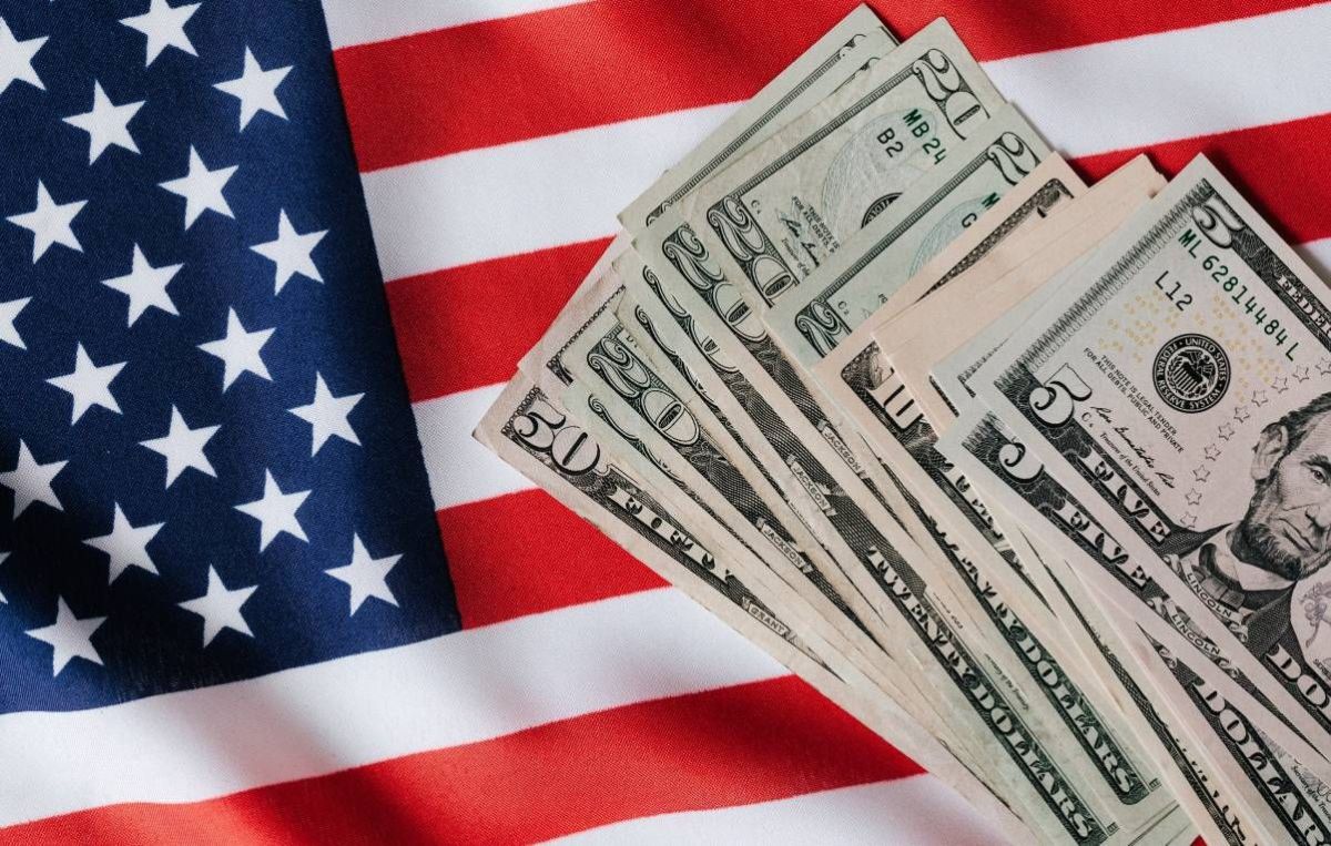 El cheque de estímulo es distribuido por el IRS en coordinación con el Departamento del Tesoro.
