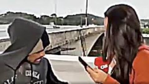 Atracan a periodista de CNN en Brasil que informaba en vivo.