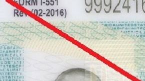 El camino para obtener una "green card" es más complicado.