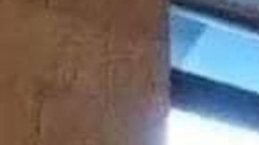 Las autoridades de Salud han prohibido la interacción de pacientes con COVID-19 con familiares y amigos.