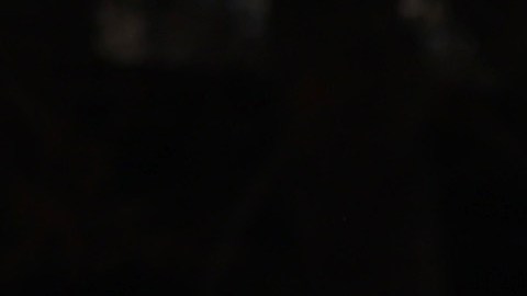 La medida llega tras un repunte de casos de COVID-19 en California.