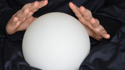 Bola de cristal para adivinar el futuro.