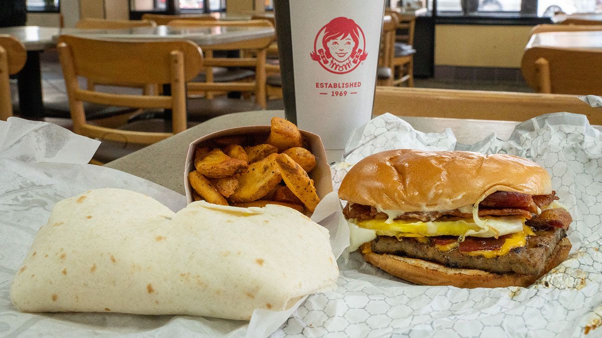 Wendy’s dará burritos de desayuno GRATIS por el resto de la semana La