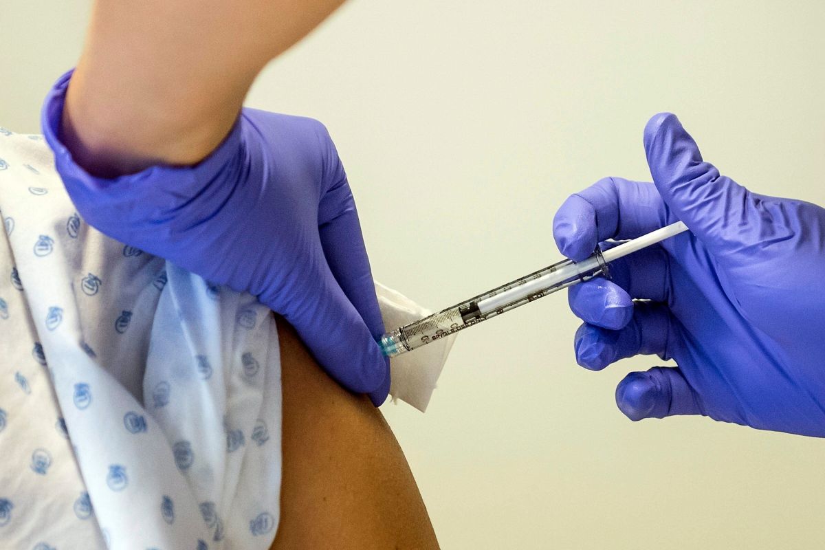 Moderna anuncia vacuna con el 95 por ciento de efectividad.