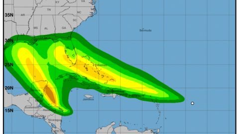 El gráfico muestra el posible cono de vientos de las dos depresiones tropicales.