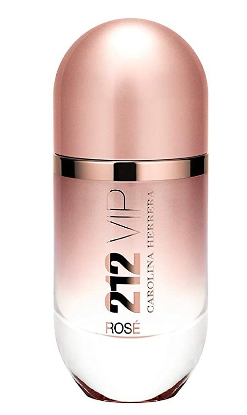 Chyno Miranda junto a su ahora ex esposa, Natasha Araos.