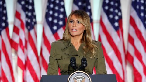 Melania Trump dijo su discurso en la segunda noche de la Convención Nacional Republicana.