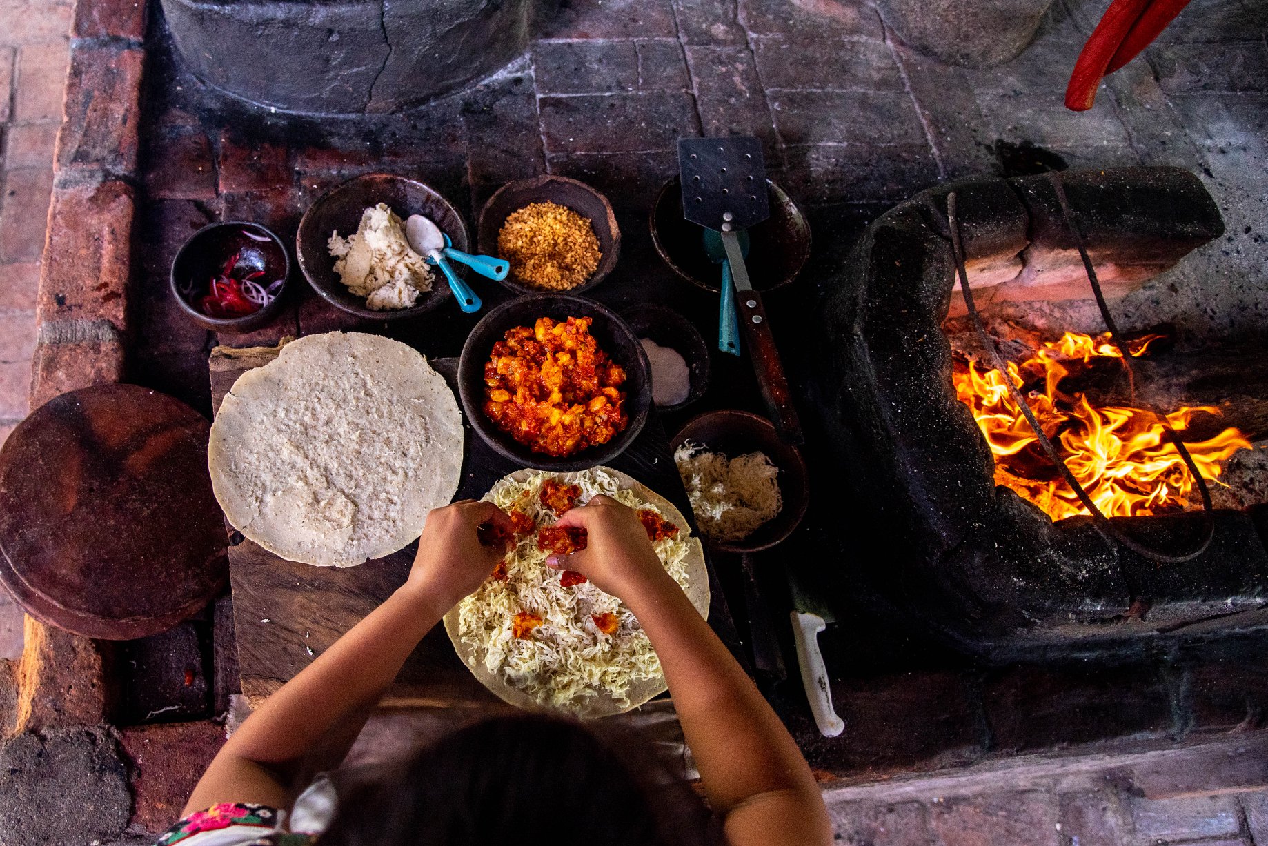 Cocina Chontal, Restaurante De Comida Prehispánica Mexicana Entre Los ...