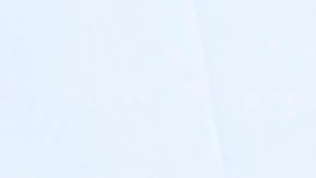 Un padre y su hijo se toman pruebas de coronavirus.