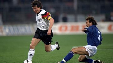 Lothar Matthaus en un partido con Alemania.