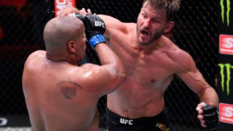 Miocic cs. Cormier se enfrentaron por tercera vez.