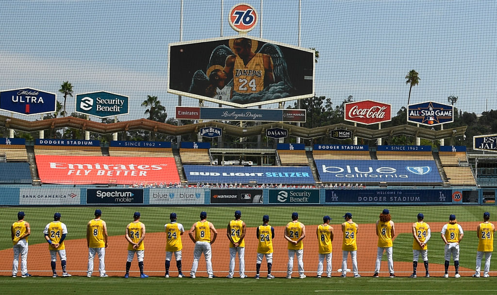 Los Angeles Dodgers le hicieron un gran homenaje a Kobe en su partido del domingo.