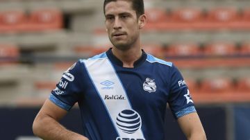 Santiago Ormeño le anotó un golazo a las Chivas.