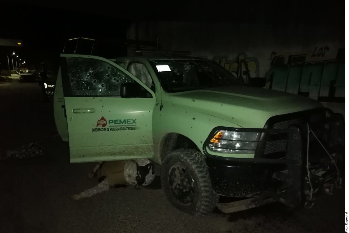 Matan a 4 de Pemex en emboscada