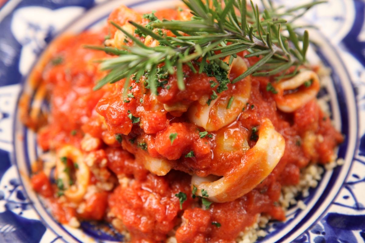 Cocinar los tomates hace que podamos absorber mejor el licopteno. 