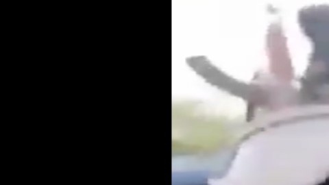 VIDEO: Cárteles Unidos retan al Mencho a bordo de una camioneta monstruo
