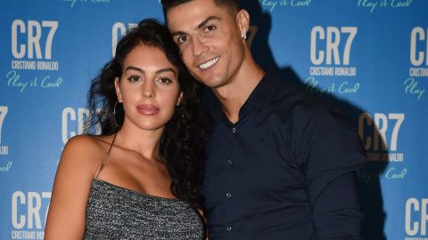 cristiano ronaldo festeja a su novia