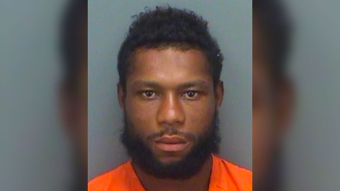 Herbert McClellan, de 27 años, fue arrestado y permanece en la cárcel.