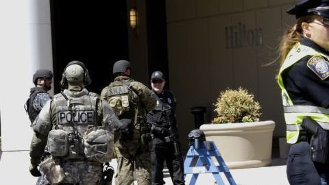 El FBI y la policía de Boston negaron hoy que se haya producido el arresto de un sospechoso, aunque que varios medios estadounidenses aseguraran lo contrario.