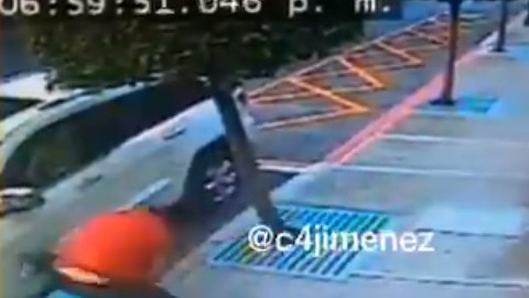 El criminal huyó.
