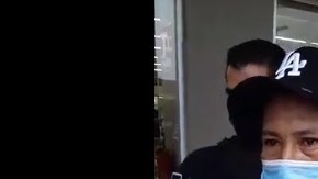 El vendedor fue detenido  por unos minutos.