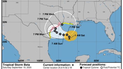El cono muestra la posible trayectoria de la tormenta Beta.