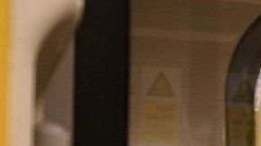 Según un estudio, los hombres tienen más probabilidad de permanecer parados que las mujeres.