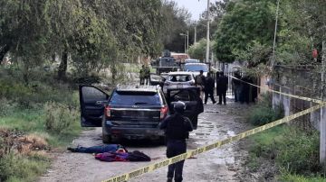 FOTO: Sicarios del narco se enfrentan a balazos y 5 de ellos quedan muertos