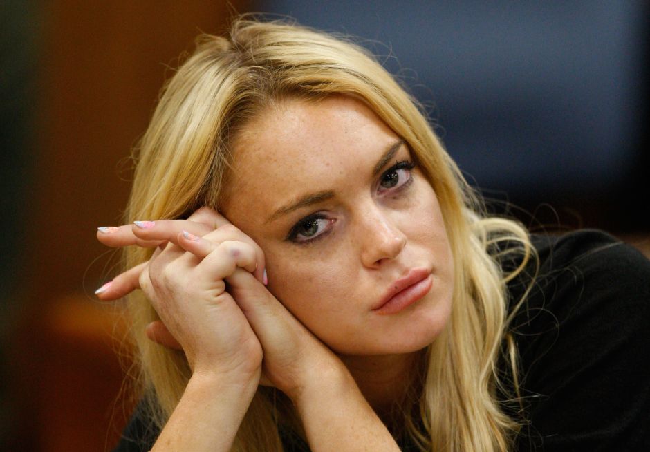 Lindsay Lohan Est En Problemas Otra Vez Recibe Una Demanda A Cuenta