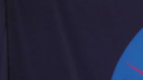 Elena Krawzow (negro) presumiendo su medalla de oro.