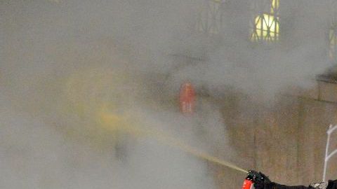 El gas pimienta es usado comúnmente para mitigar manifestaciones.