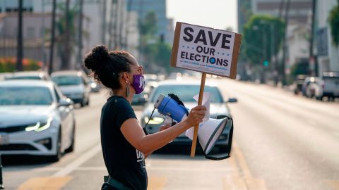 Activistas buscan asegurar que la mayoría de los votantes puedan ejercer su derecho.