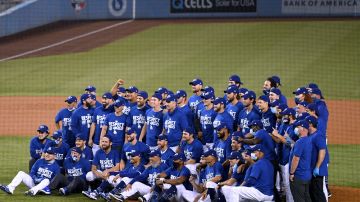 Los Dodgers se tomaron una nueva foto de campeones del Oeste.