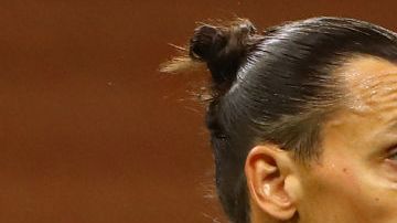 Zlatan Ibrahimovic en un encuentro con Milán.