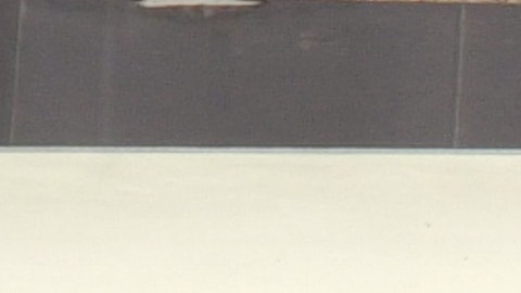 El camión habría chocado al menos 9 autos al sur de Sacramento.