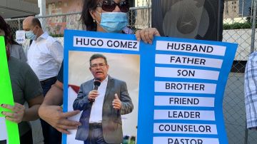 La pastora Leonor Gómez lucho muchos años por la liberación de su esposo el pastor Hugo Rolando Gómez. (Araceli Martínez/La Opinión)