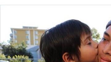 A Manolo y a su hijo Tyler la vida comienza a sonreírles. (Cortesía Mayra Todd)