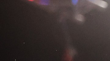 Jermall Charlo conecta fuerte sobre Sergiy Derevyanchenko.