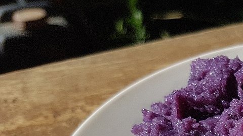 Ube-Alma de obsidiana-Commons