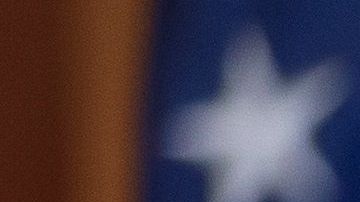 McConnell recuerda que Hakeem Jeffries dudó de las elecciones 2016.