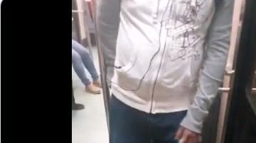 El sujeto viajó en el vagón exclusivo para mujeres.